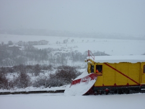 Locomotive chasse-neige en gare d'Estavar